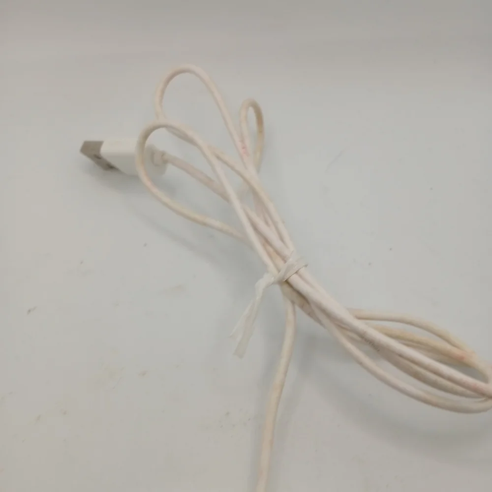 Apple iPod Shuffle 2nd Gen A1204 Silver / Gray -  MP3 Player Vintage  Untested - Picture 3 of 12